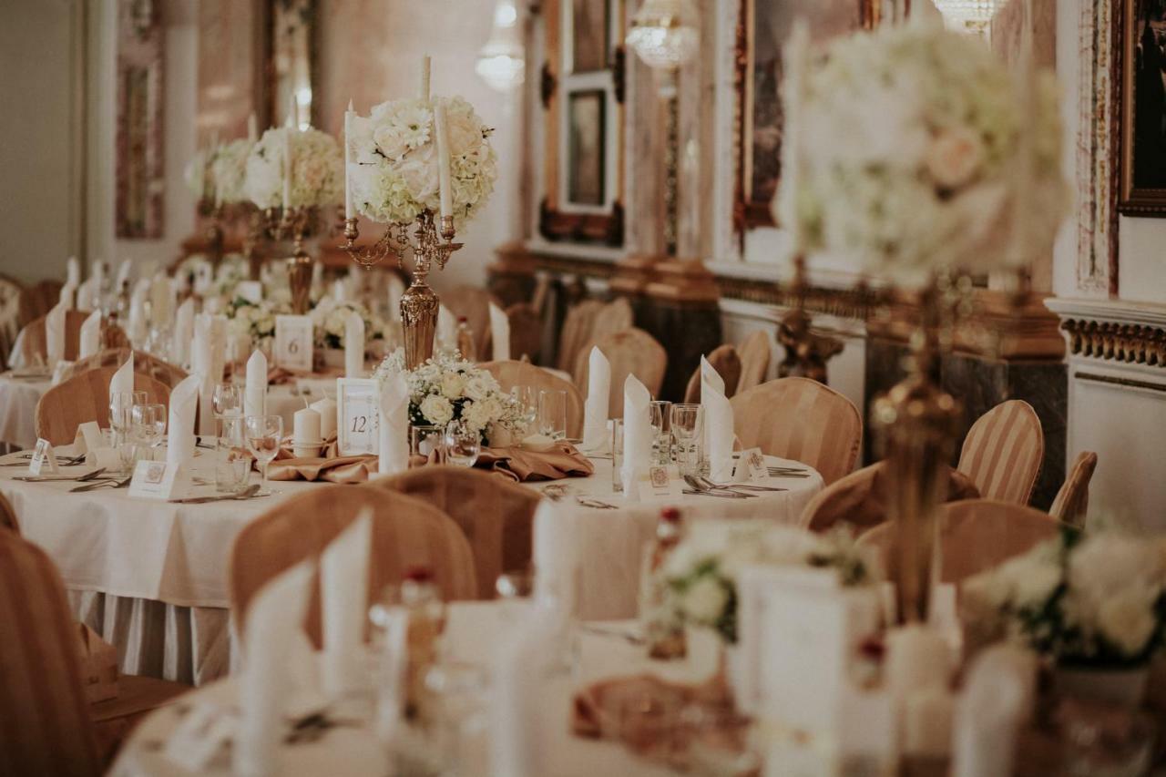 Hotel Ksiaze Poniatowski Lesznowola  Bagian luar foto